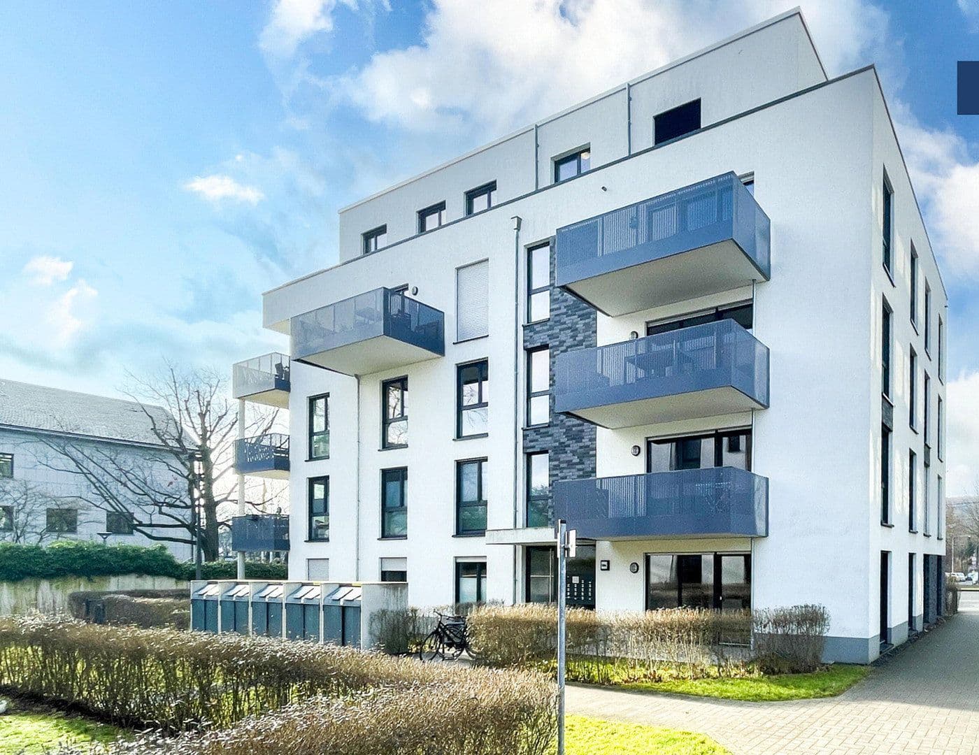 Prenájom bytu 2-izbový 62 m², Godesberger Allee 106a, Bonn, Severné Porýnie - Westfálsko Prenájom bytu 2-izbový 62 m², Godesberger Allee 106a, Bonn, Severné Porýnie - Westfálsko