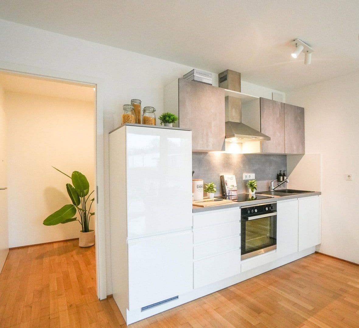 Prenájom bytu 2-izbový 62 m², Godesberger Allee 106a, Bonn, Severné Porýnie - Westfálsko Prenájom bytu 2-izbový 62 m², Godesberger Allee 106a, Bonn, Severné Porýnie - Westfálsko