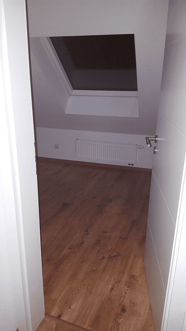 Prenájom bytu 5-izbový 117 m², Ulmengasse 7, Sprendlingen, Porýnie-Falcko Prenájom bytu 5-izbový 117 m², Ulmengasse 7, Sprendlingen, Porýnie-Falcko