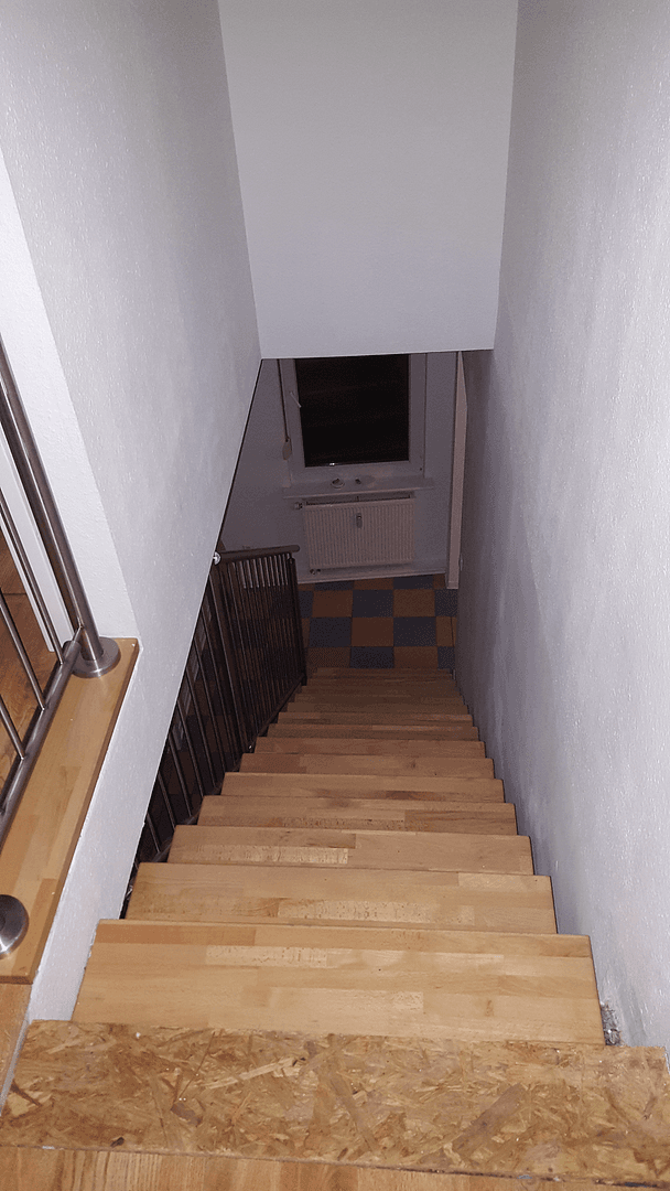 Prenájom bytu 5-izbový 117 m², Ulmengasse 7, Sprendlingen, Porýnie-Falcko Prenájom bytu 5-izbový 117 m², Ulmengasse 7, Sprendlingen, Porýnie-Falcko