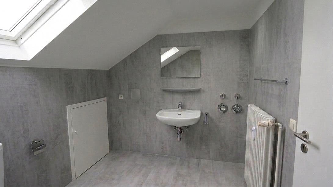 Prenájom bytu 2-izbový 55 m², Reutlingen, Bádensko-Wurttembersko Prenájom bytu 2-izbový 55 m², Reutlingen, Bádensko-Wurttembersko