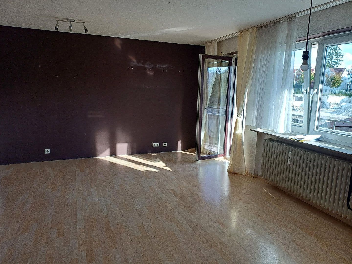 Prenájom bytu 1-izbový 50 m², Leonberg, Bádensko-Wurttembersko Prenájom bytu 1-izbový 50 m², Leonberg, Bádensko-Wurttembersko