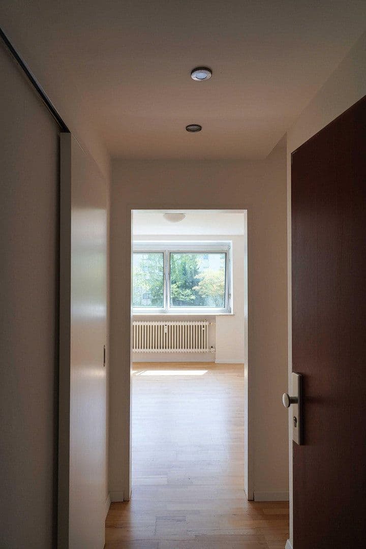Predaj bytu 1-izbový 26 m², München, Bavorsko Predaj bytu 1-izbový 26 m², München, Bavorsko