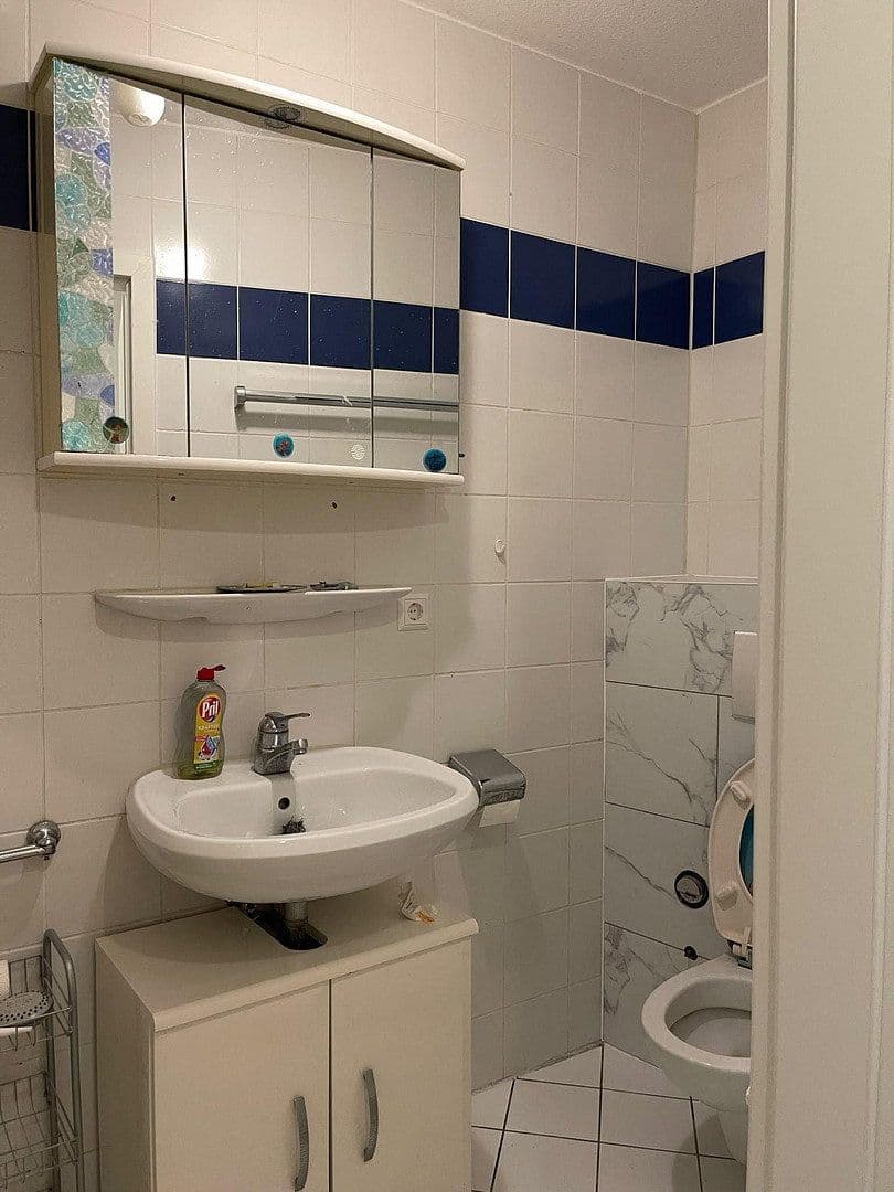 Prenájom bytu 2-izbový 55 m², Haller Str 77, Rosengarten, Bádensko-Wurttembersko Prenájom bytu 2-izbový 55 m², Haller Str 77, Rosengarten, Bádensko-Wurttembersko
