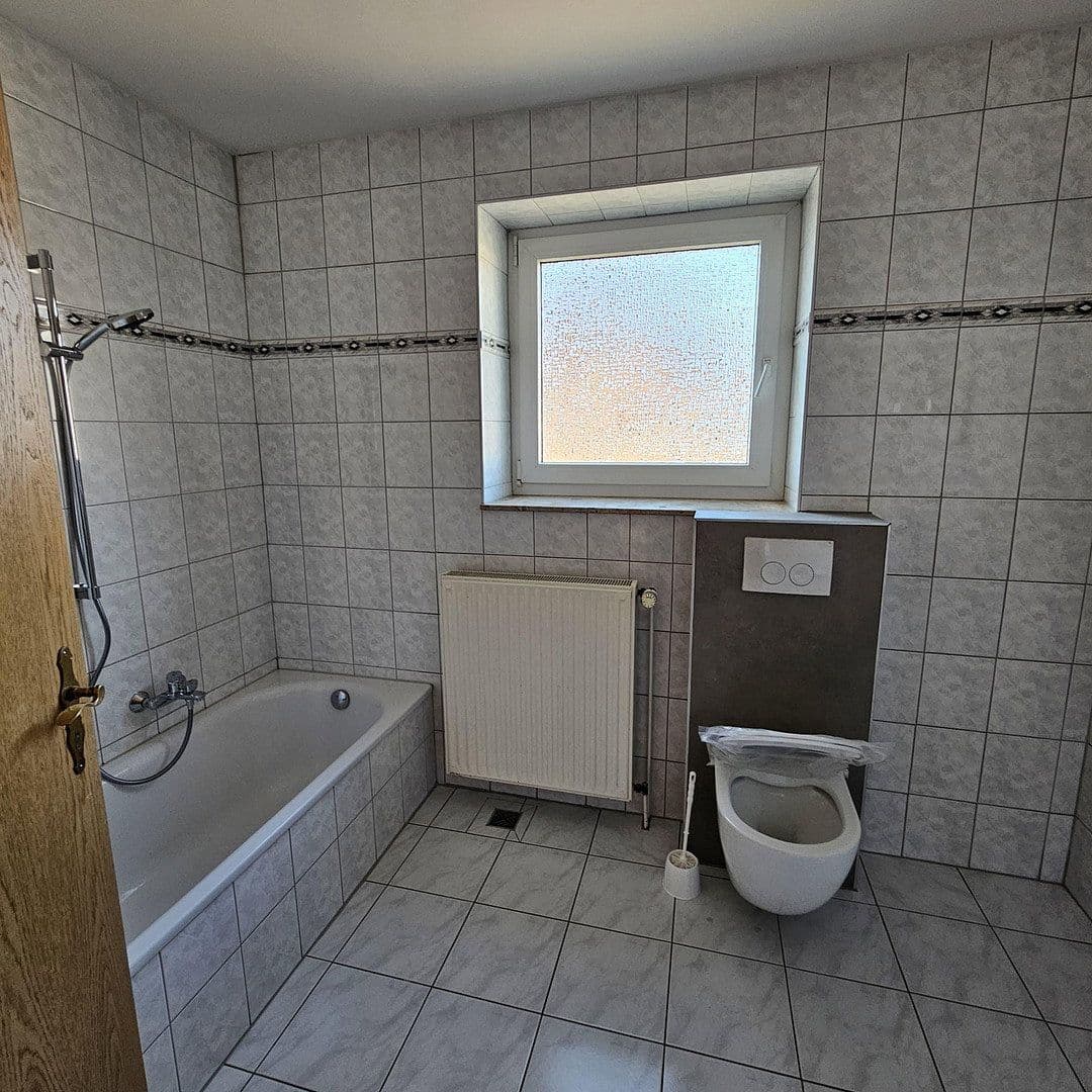 Prenájom bytu 3-izbový 80 m², Holzstrasse 17a, Burg, Sasko-Anhaltsko Prenájom bytu 3-izbový 80 m², Holzstrasse 17a, Burg, Sasko-Anhaltsko