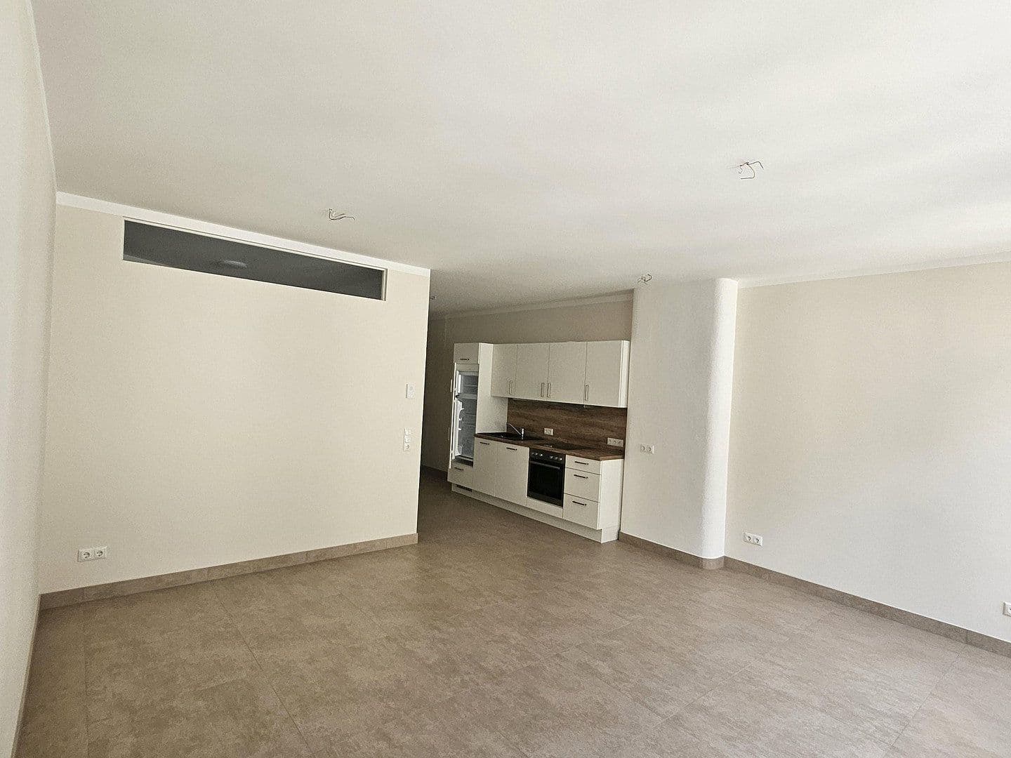 Prenájom bytu 1-izbový 41 m², Schlossberg 2, Saarburg, Porýnie-Falcko Prenájom bytu 1-izbový 41 m², Schlossberg 2, Saarburg, Porýnie-Falcko