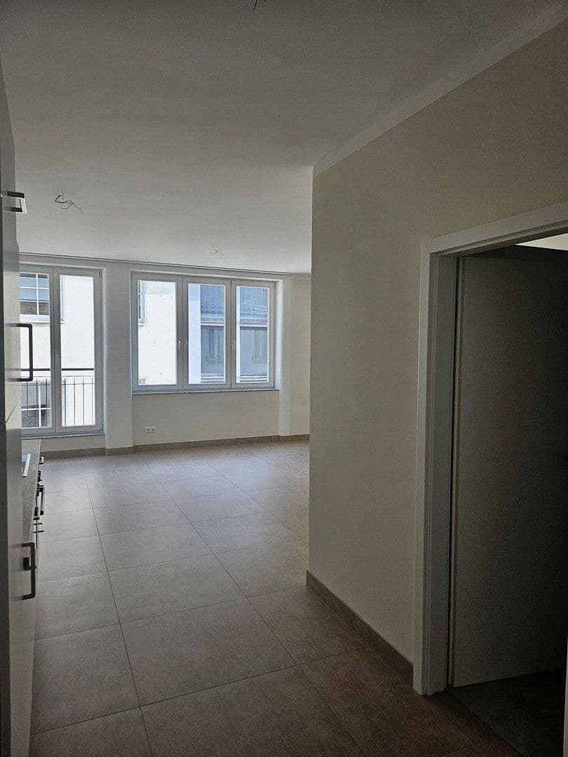 Prenájom bytu 1-izbový 41 m², Schlossberg 2, Saarburg, Porýnie-Falcko Prenájom bytu 1-izbový 41 m², Schlossberg 2, Saarburg, Porýnie-Falcko
