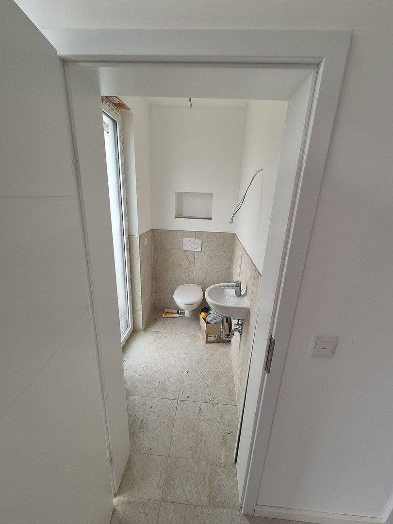 Prenájom domu 130 m², pozemek 400 m², Große Straße 43, Gehrden, Dolné Sasko Prenájom domu 130 m², pozemek 400 m², Große Straße 43, Gehrden, Dolné Sasko