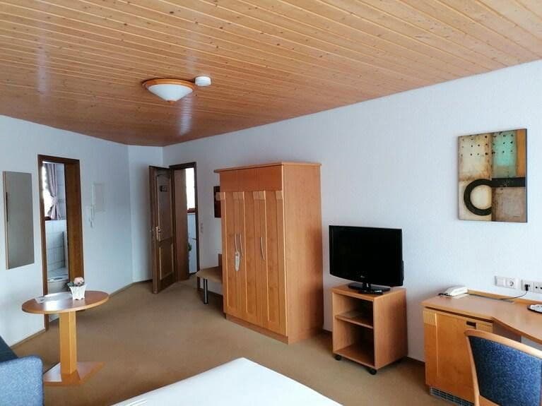 Predaj bytu 2-izbový 40 m², Hinterschützenbach 24, Furtwangen im Schwarzwald, Bádensko-Wurttembersko Predaj bytu 2-izbový 40 m², Hinterschützenbach 24, Furtwangen im Schwarzwald, Bádensko-Wurttembersko