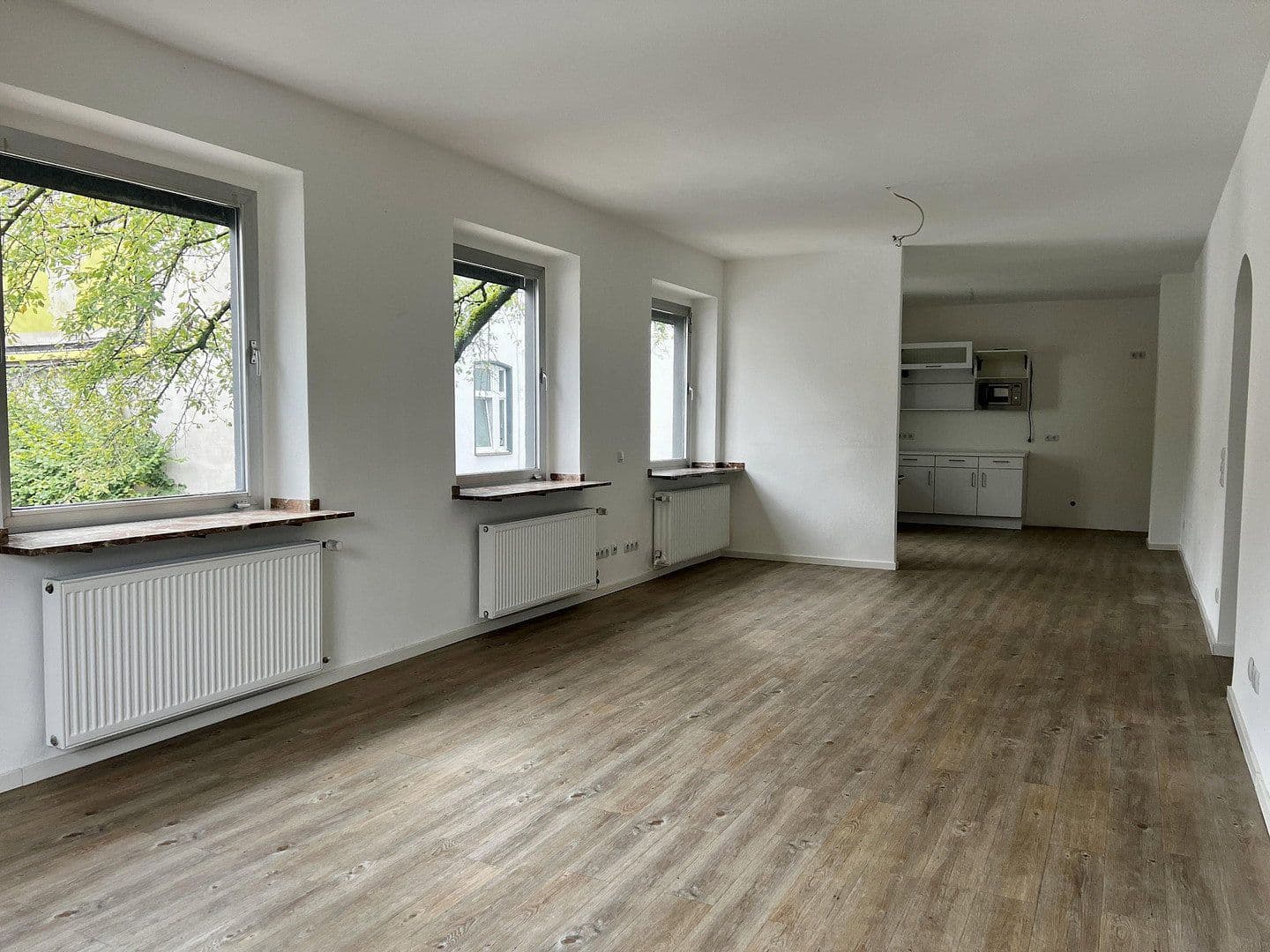 Prenájom bytu 2-izbový 88 m², Hermann-Albertz-Str.188, Oberhausen, Severné Porýnie - Westfálsko Prenájom bytu 2-izbový 88 m², Hermann-Albertz-Str.188, Oberhausen, Severné Porýnie - Westfálsko