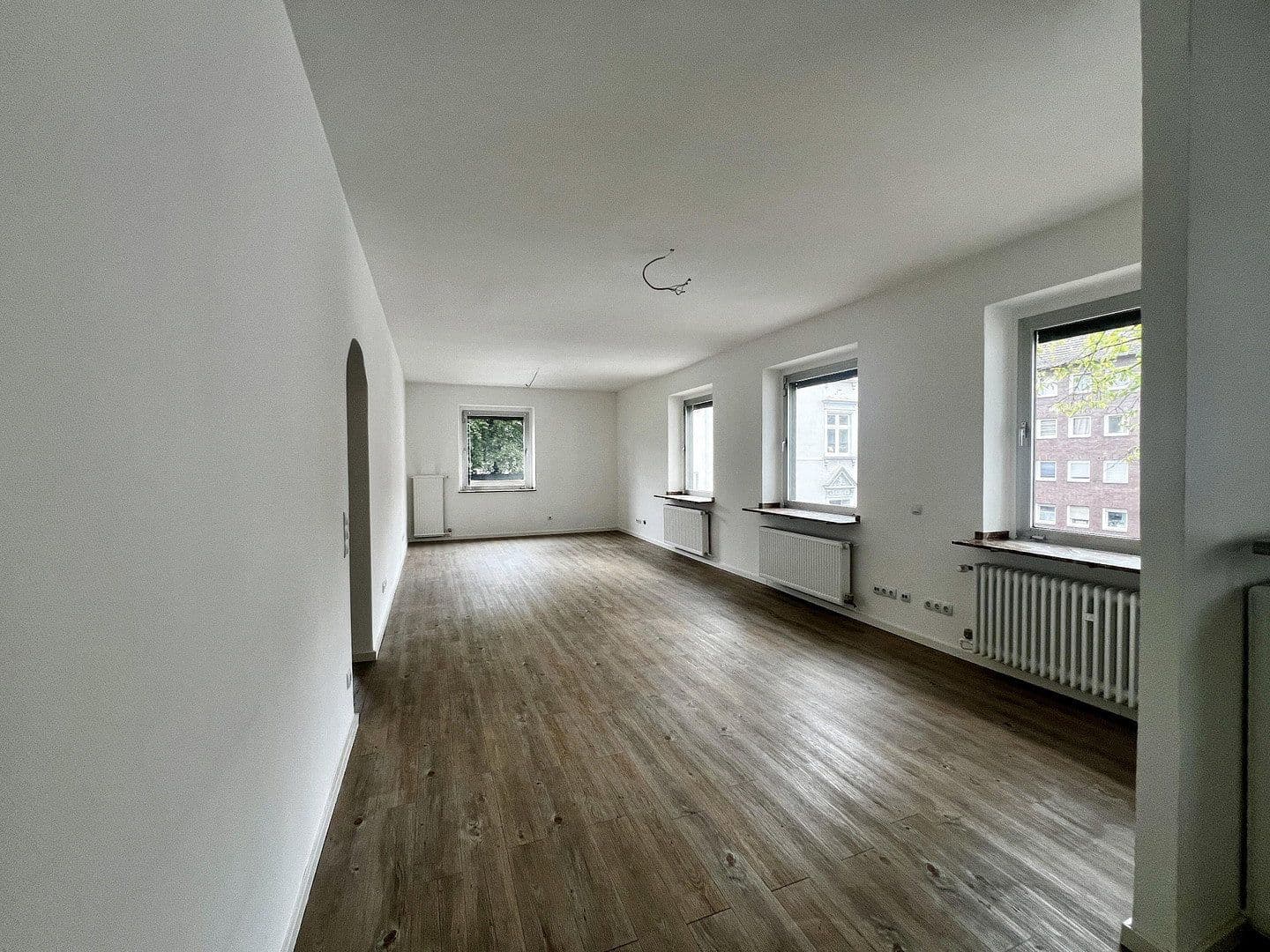 Prenájom kancelárie 88 m², Hermann-Albertz-Str.188, Oberhausen, Severné Porýnie - Westfálsko Prenájom kancelárie 88 m², Hermann-Albertz-Str.188, Oberhausen, Severné Porýnie - Westfálsko