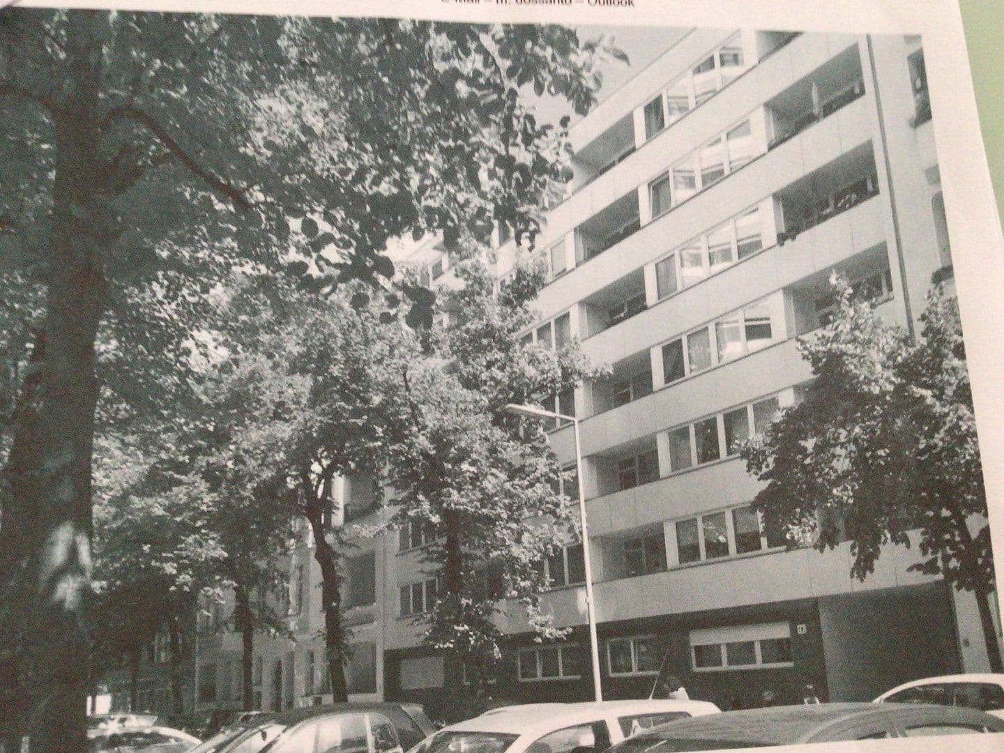 Predaj bytu 2-izbový 80 m², Karlsruhe Straße / Kurfürstendamm, Berlin, Berlín Predaj bytu 2-izbový 80 m², Karlsruhe Straße / Kurfürstendamm, Berlin, Berlín