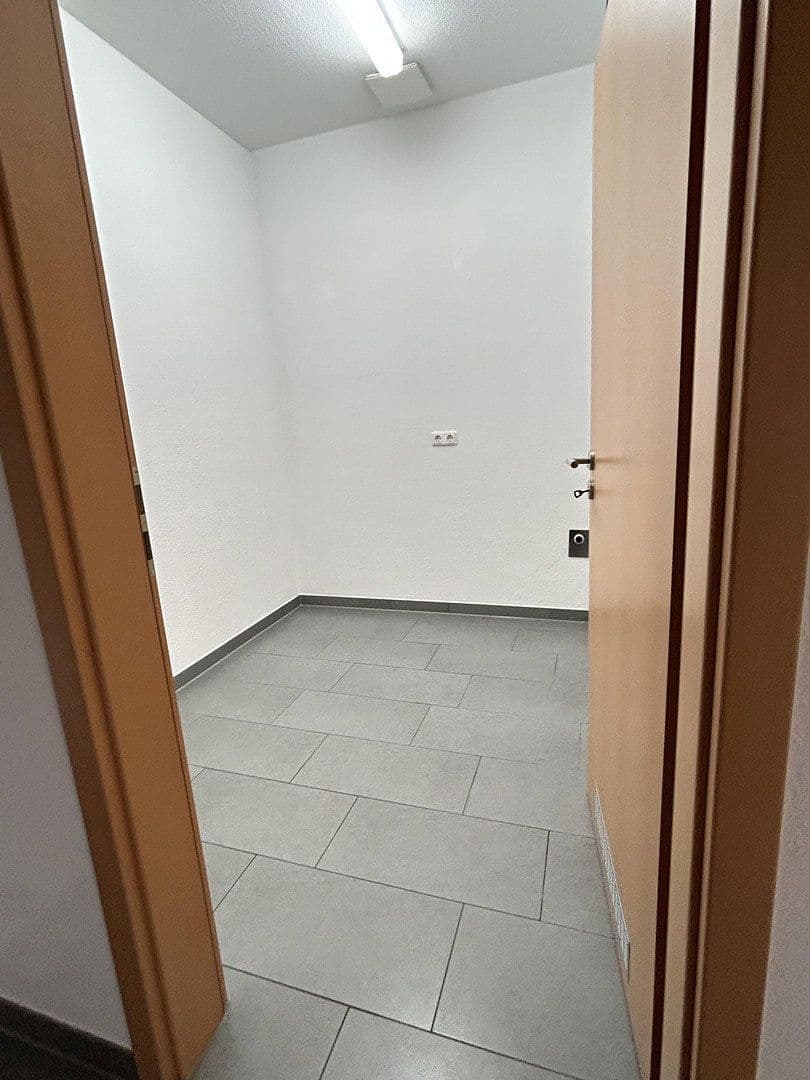 Prenájom bytu 2-izbový 70 m², Breite Herzogstraße, Wolfenbüttel, Dolné Sasko Prenájom bytu 2-izbový 70 m², Breite Herzogstraße, Wolfenbüttel, Dolné Sasko