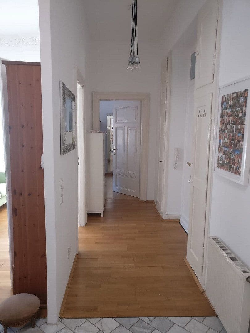 Prenájom bytu 2-izbový 56 m², Gneisenaustrasse 10, Wiesbaden, Hesensko Prenájom bytu 2-izbový 56 m², Gneisenaustrasse 10, Wiesbaden, Hesensko