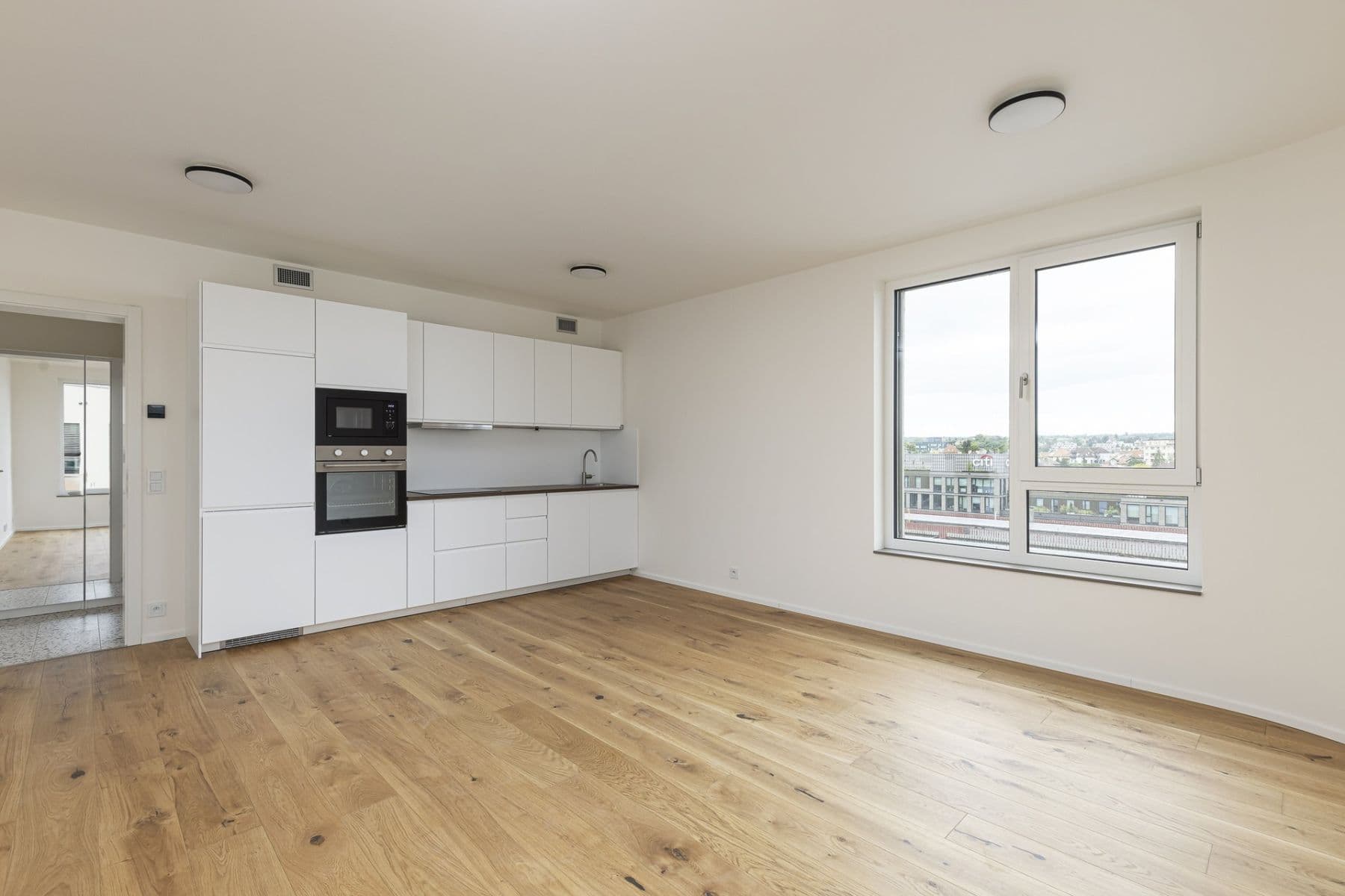 Prenájom bytu 1-izbový 39 m², U Komína, Praha, Praha Prenájom bytu 1-izbový 39 m², U Komína, Praha, Praha