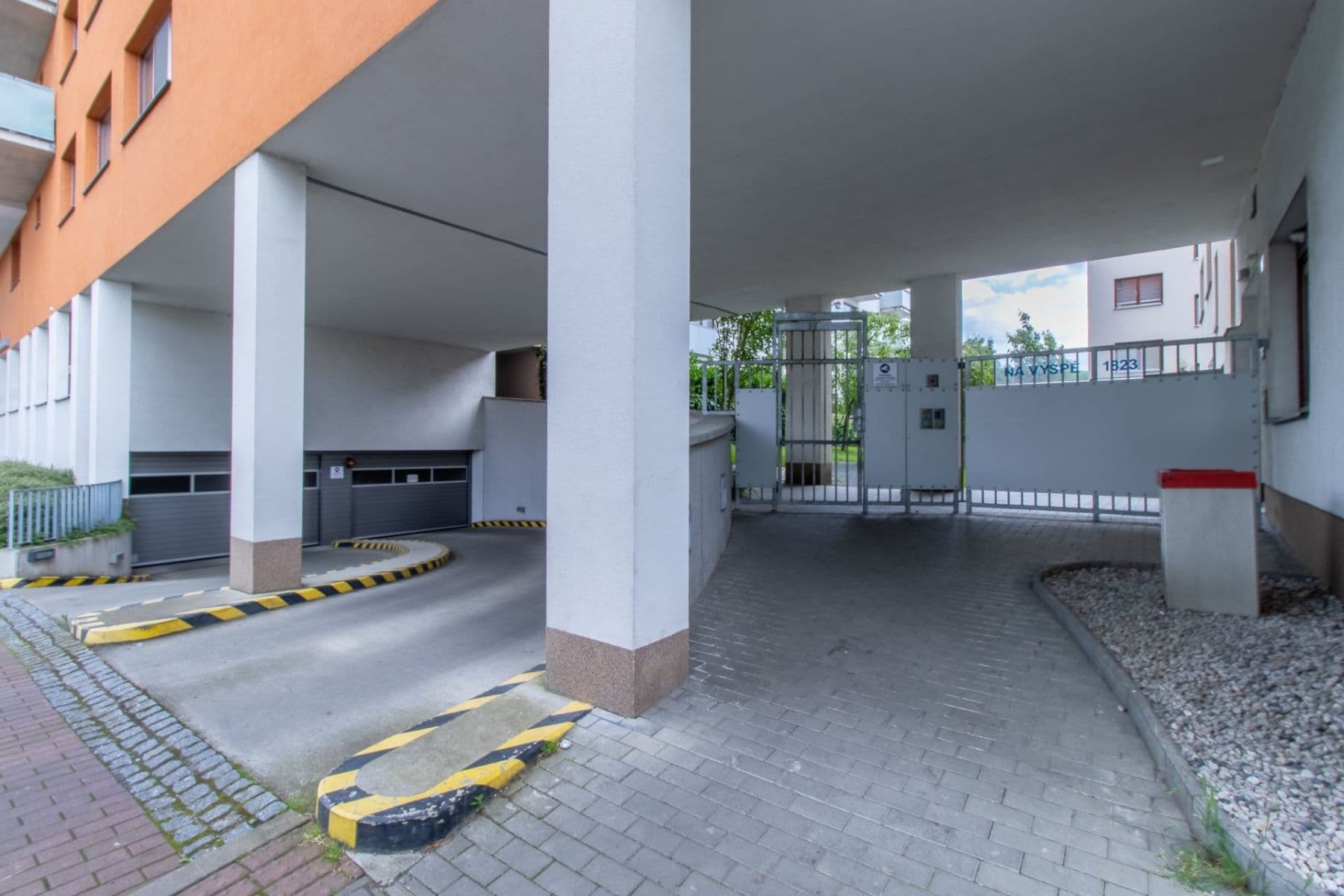 Prenájom bytu 2-izbový 43 m², Na výspě, Praha, Praha Prenájom bytu 2-izbový 43 m², Na výspě, Praha, Praha
