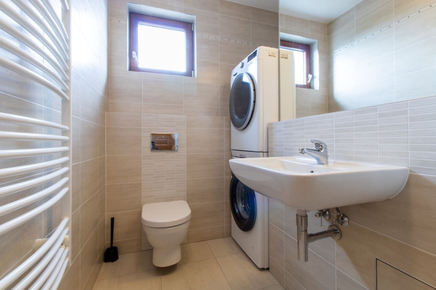 Prenájom bytu 2-izbový 43 m², Na výspě, Praha, Praha Prenájom bytu 2-izbový 43 m², Na výspě, Praha, Praha