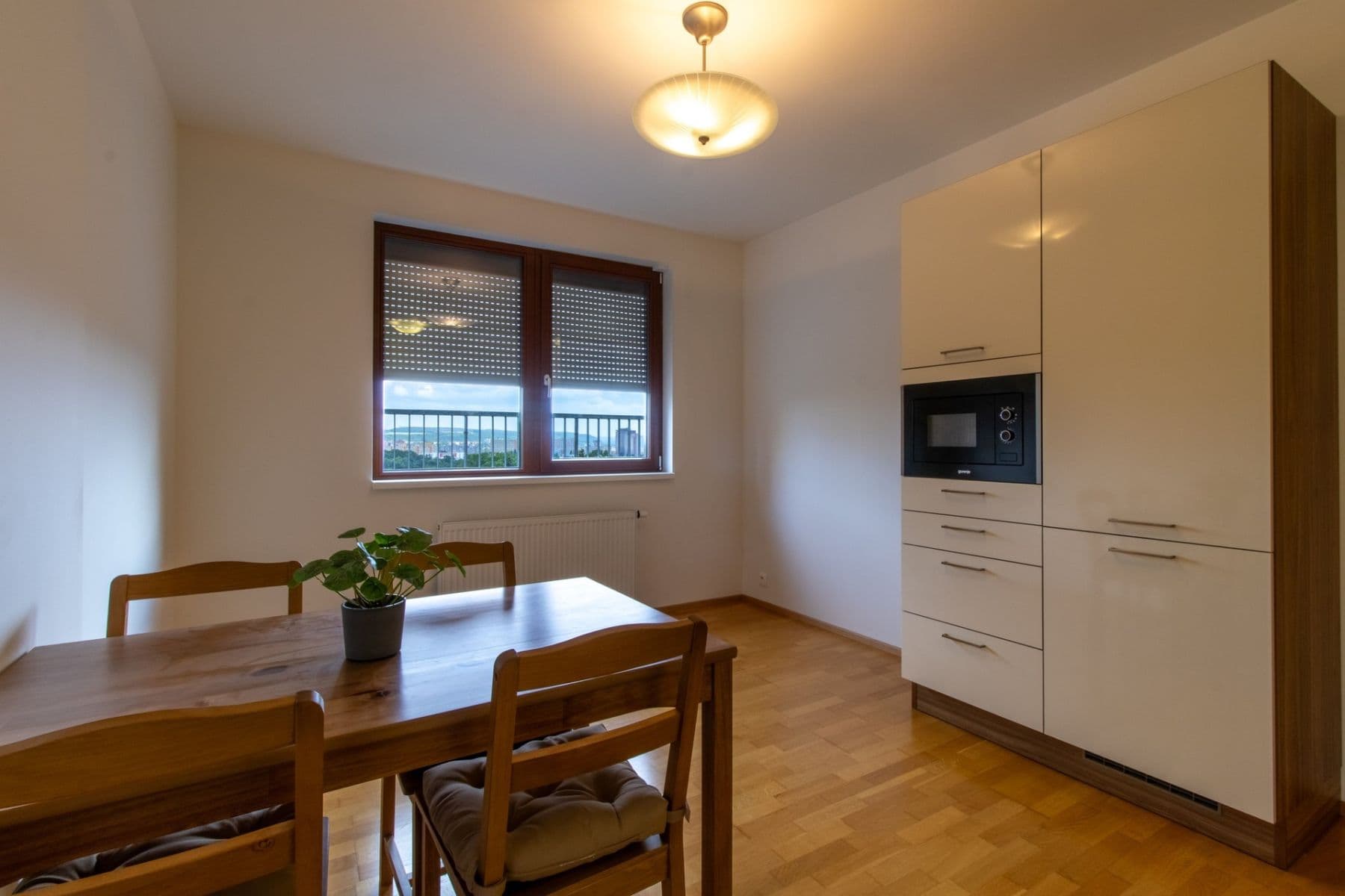 Prenájom bytu 2-izbový 43 m², Na výspě, Praha, Praha Prenájom bytu 2-izbový 43 m², Na výspě, Praha, Praha