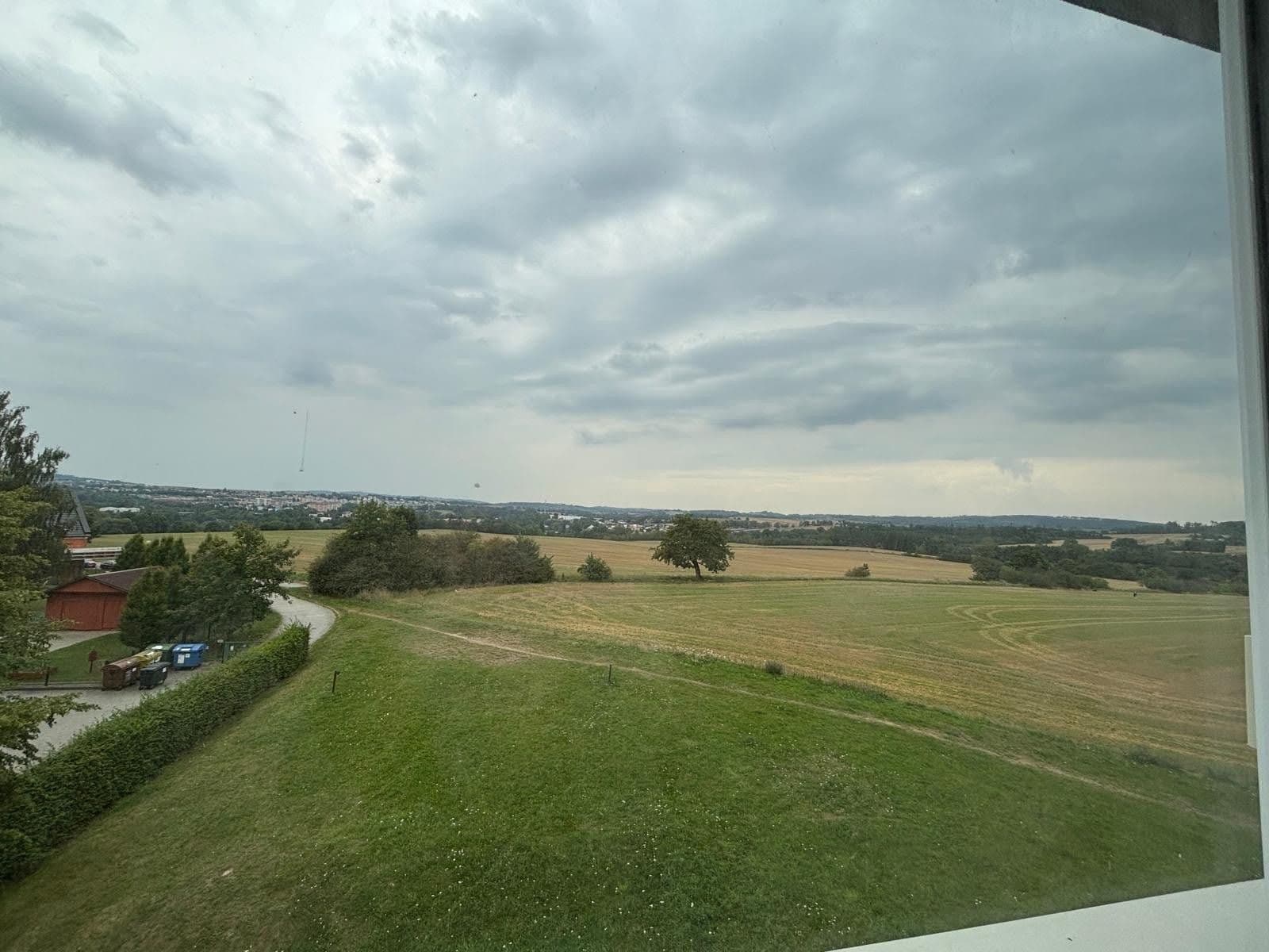 Prenájom bytu 3-izbový 75 m², Smrčenská, Jihlava, Kraj Vysočina Prenájom bytu 3-izbový 75 m², Smrčenská, Jihlava, Kraj Vysočina