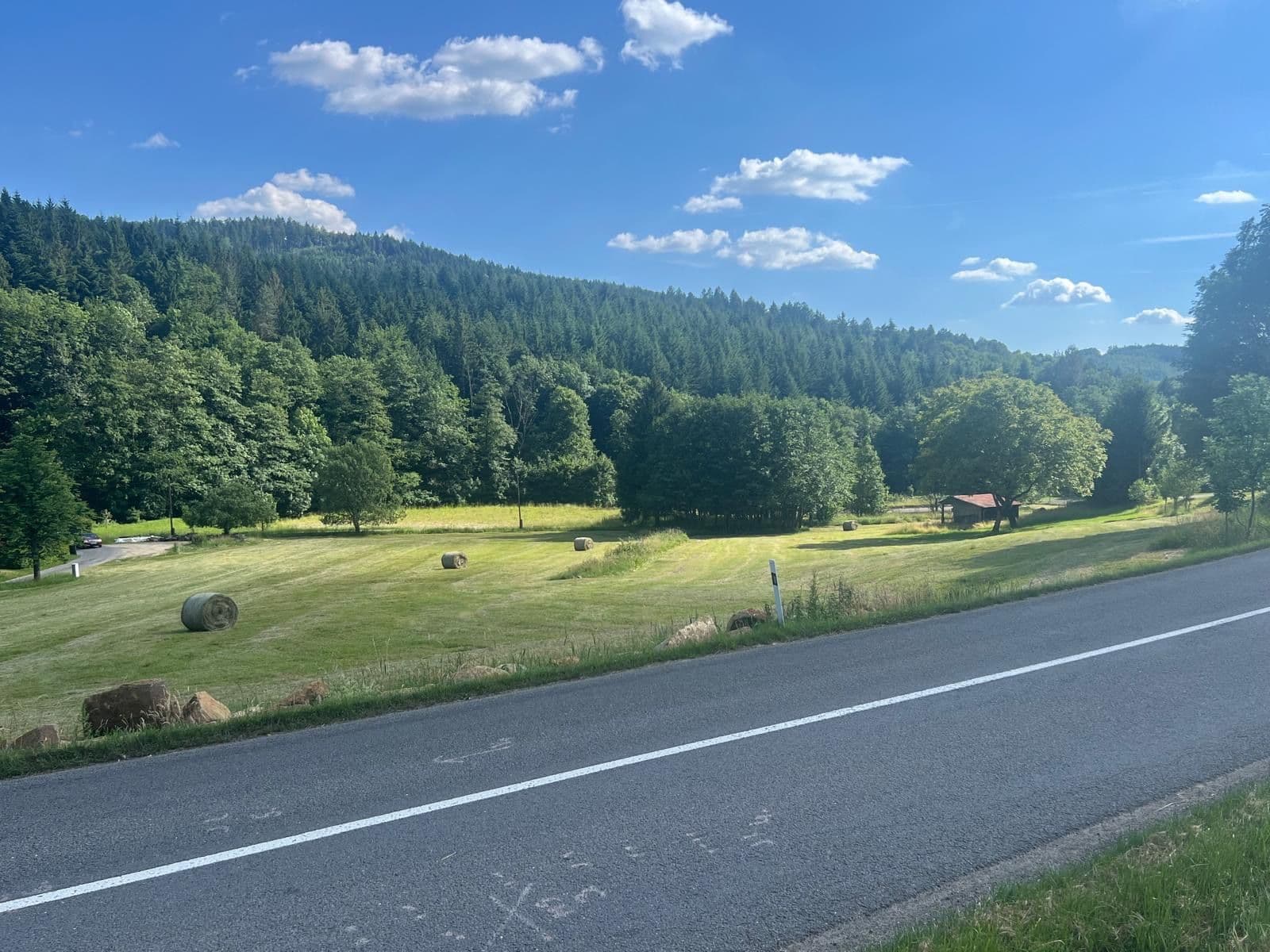 Predaj pozemku 9.000 m², Držková, Zlínský kraj Predaj pozemku 9.000 m², Držková, Zlínský kraj