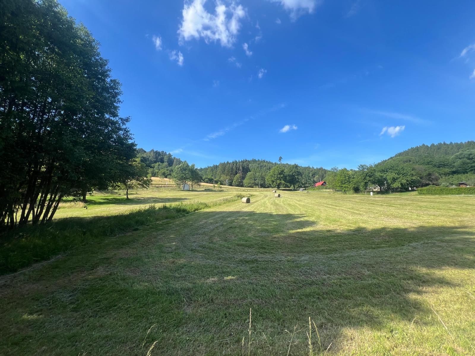 Predaj pozemku 9.000 m², Držková, Zlínský kraj Predaj pozemku 9.000 m², Držková, Zlínský kraj