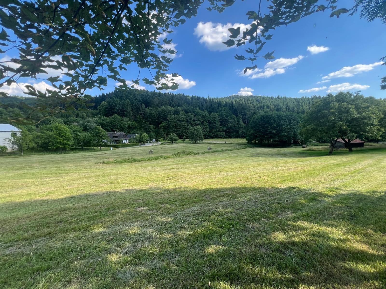 Predaj pozemku 9.000 m², Držková, Zlínský kraj Predaj pozemku 9.000 m², Držková, Zlínský kraj
