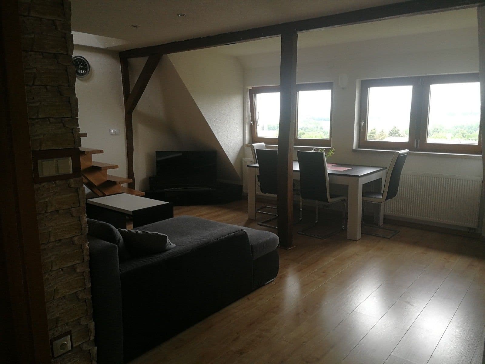 Predaj bytu 3-izbový 83 m², Husova třída, Holýšov, Plzeňský kraj Predaj bytu 3-izbový 83 m², Husova třída, Holýšov, Plzeňský kraj