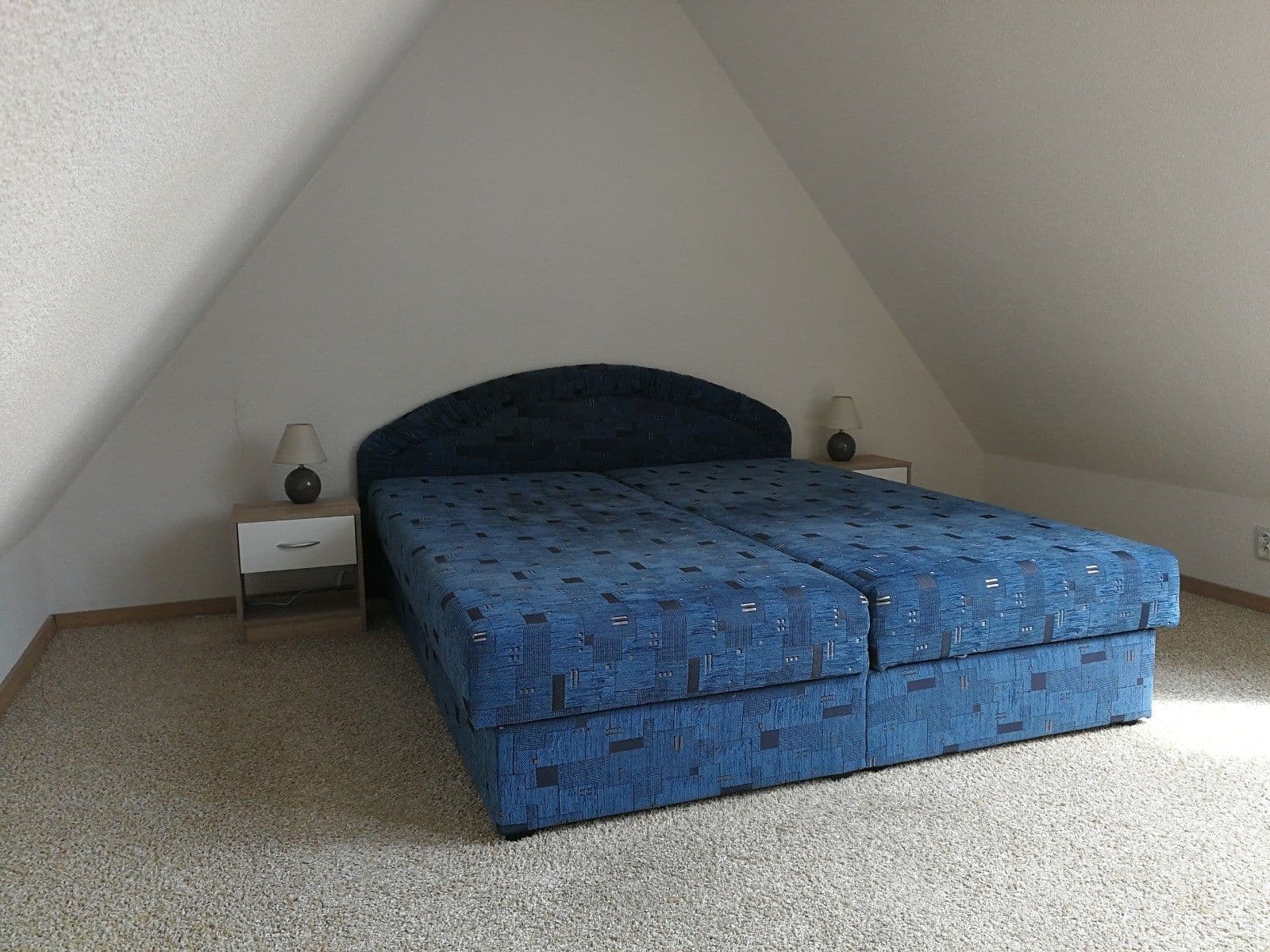 Predaj bytu 3-izbový 83 m², Husova třída, Holýšov, Plzeňský kraj Predaj bytu 3-izbový 83 m², Husova třída, Holýšov, Plzeňský kraj