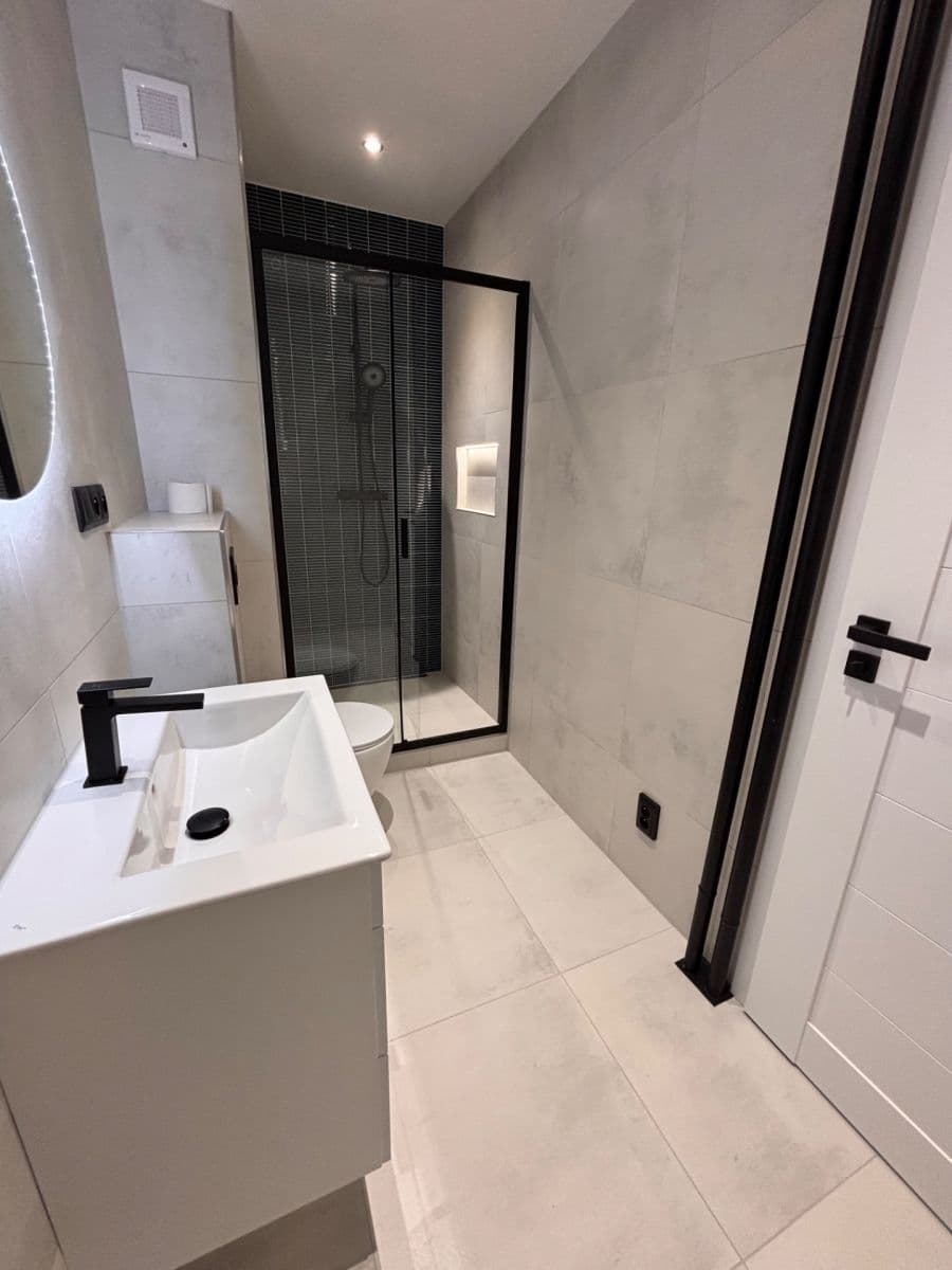 Predaj bytu 2-izbový 51 m², Okrajová, Havířov, Moravskoslezský kraj Predaj bytu 2-izbový 51 m², Okrajová, Havířov, Moravskoslezský kraj