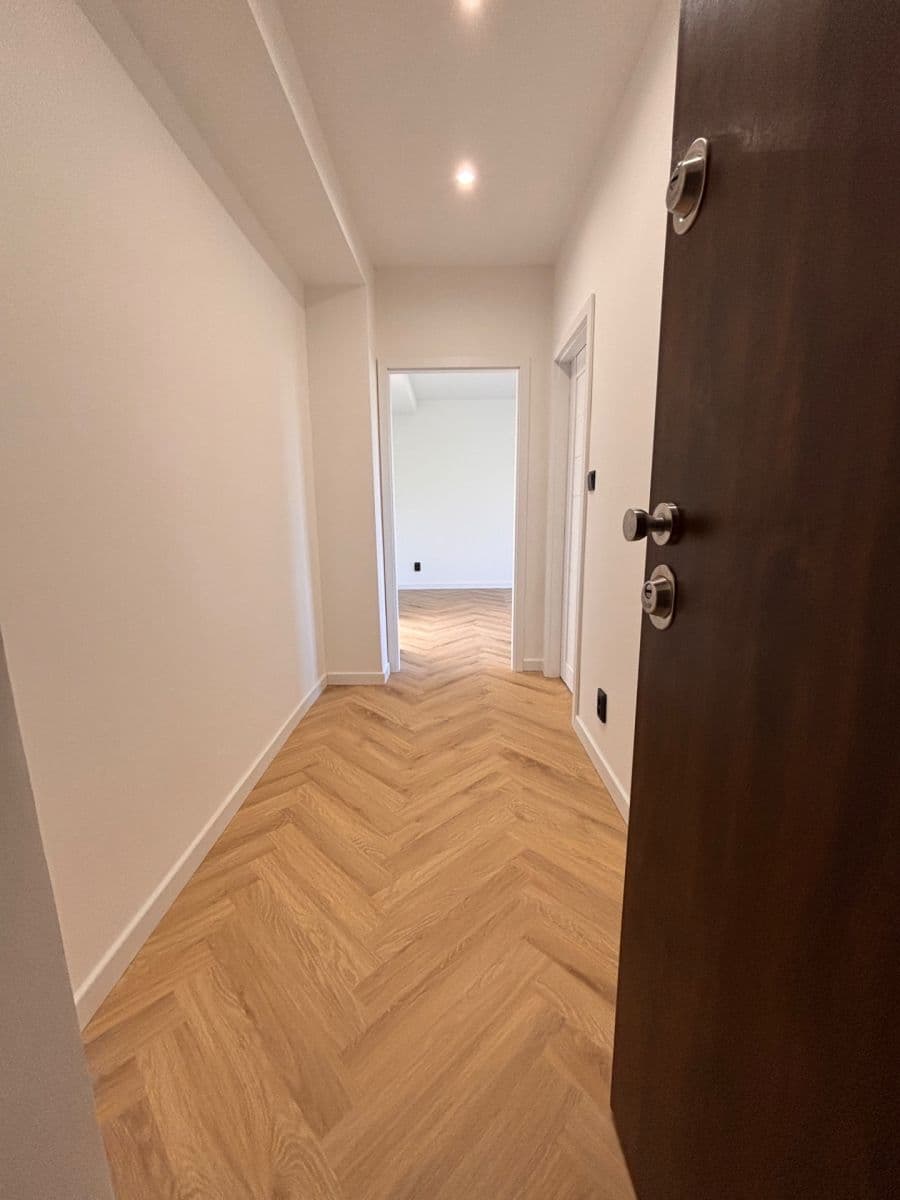 Predaj bytu 2-izbový 51 m², Okrajová, Havířov, Moravskoslezský kraj Predaj bytu 2-izbový 51 m², Okrajová, Havířov, Moravskoslezský kraj