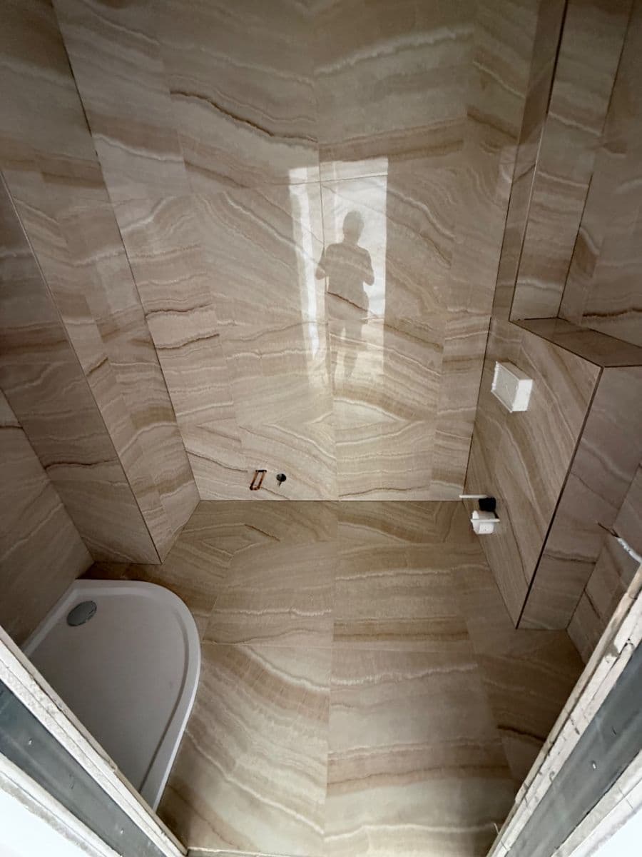 Prenájom bytu 6-izbový 164 m², Chodská, Praha, Praha Prenájom bytu 6-izbový 164 m², Chodská, Praha, Praha