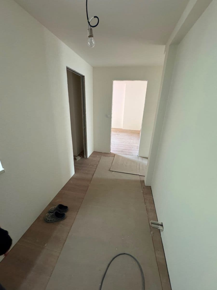 Prenájom bytu 6-izbový 164 m², Chodská, Praha, Praha Prenájom bytu 6-izbový 164 m², Chodská, Praha, Praha