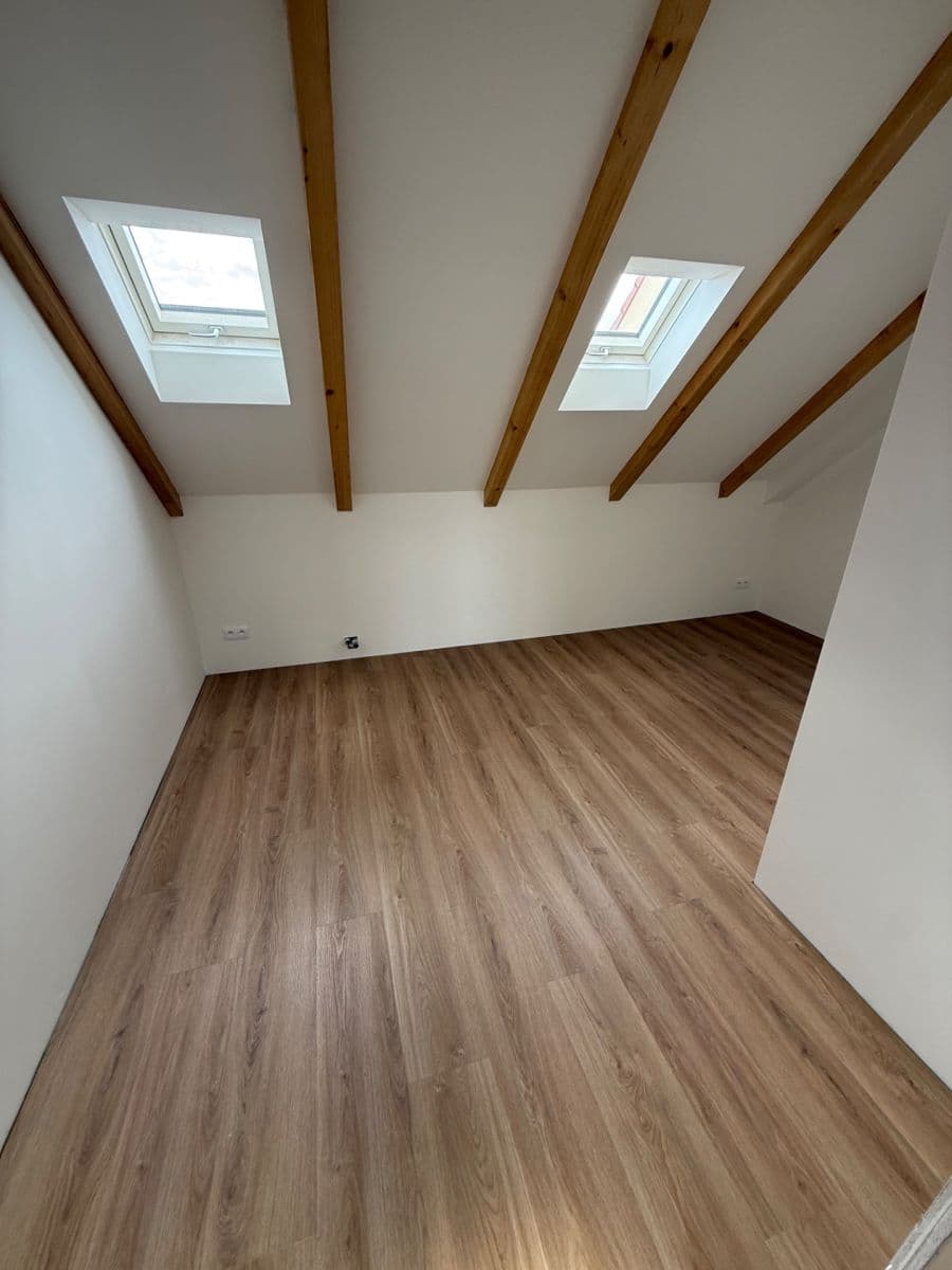 Prenájom bytu 2-izbový 85 m², Chodská, Praha, Praha Prenájom bytu 2-izbový 85 m², Chodská, Praha, Praha
