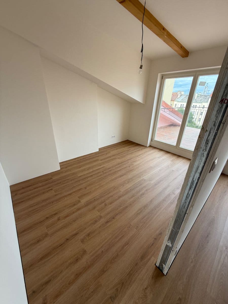 Prenájom bytu 2-izbový 85 m², Chodská, Praha, Praha Prenájom bytu 2-izbový 85 m², Chodská, Praha, Praha