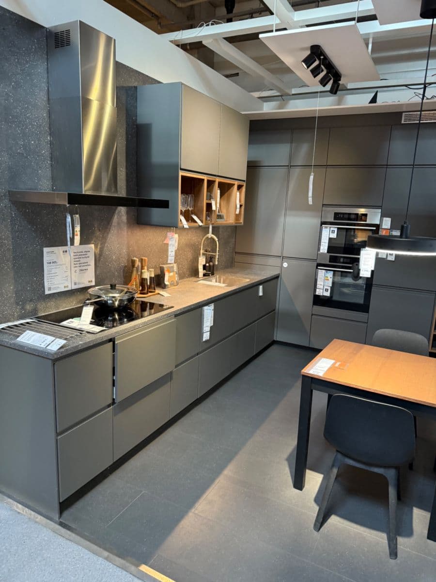 Prenájom bytu 2-izbový 85 m², Chodská, Praha, Praha Prenájom bytu 2-izbový 85 m², Chodská, Praha, Praha