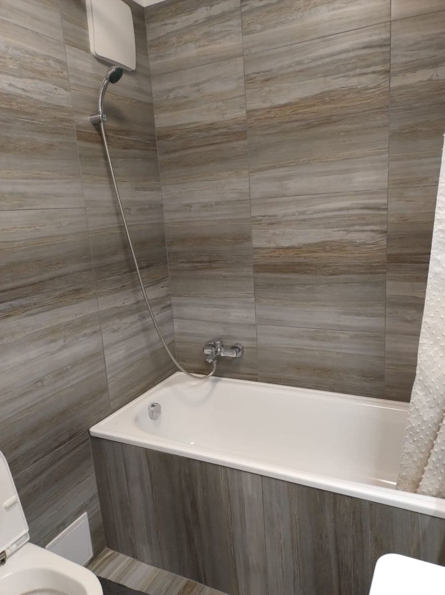 Prenájom bytu 2-izbový 43 m², Na Radouči, Mladá Boleslav, Středočeský kraj Prenájom bytu 2-izbový 43 m², Na Radouči, Mladá Boleslav, Středočeský kraj