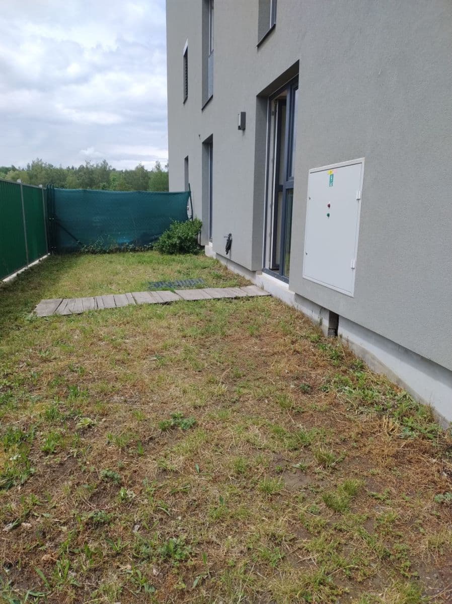 Prenájom bytu 2-izbový 43 m², Na Radouči, Mladá Boleslav, Středočeský kraj Prenájom bytu 2-izbový 43 m², Na Radouči, Mladá Boleslav, Středočeský kraj