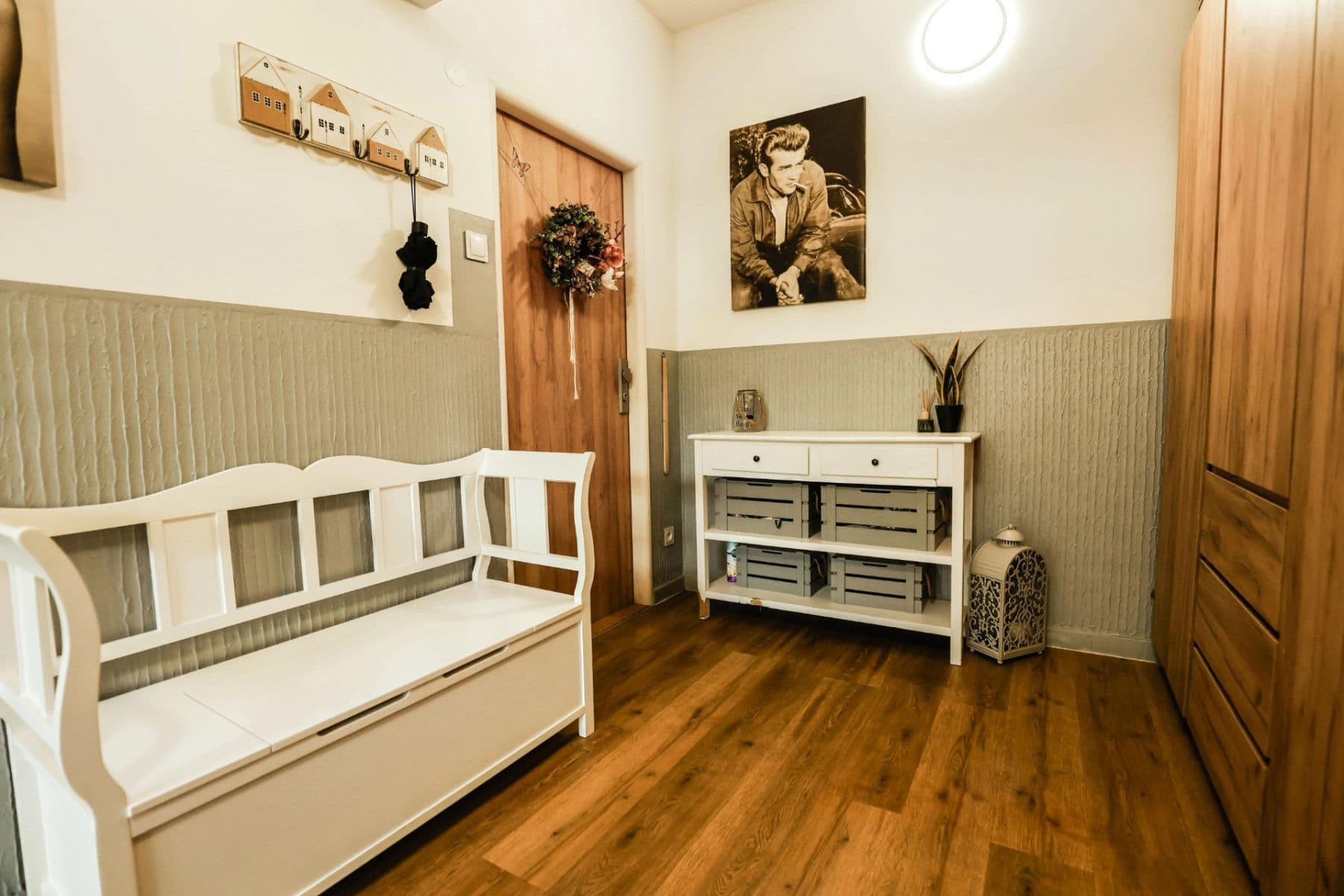 Predaj bytu 3-izbový 101 m², Adamovská, Trutnov, Královéhradecký kraj Predaj bytu 3-izbový 101 m², Adamovská, Trutnov, Královéhradecký kraj