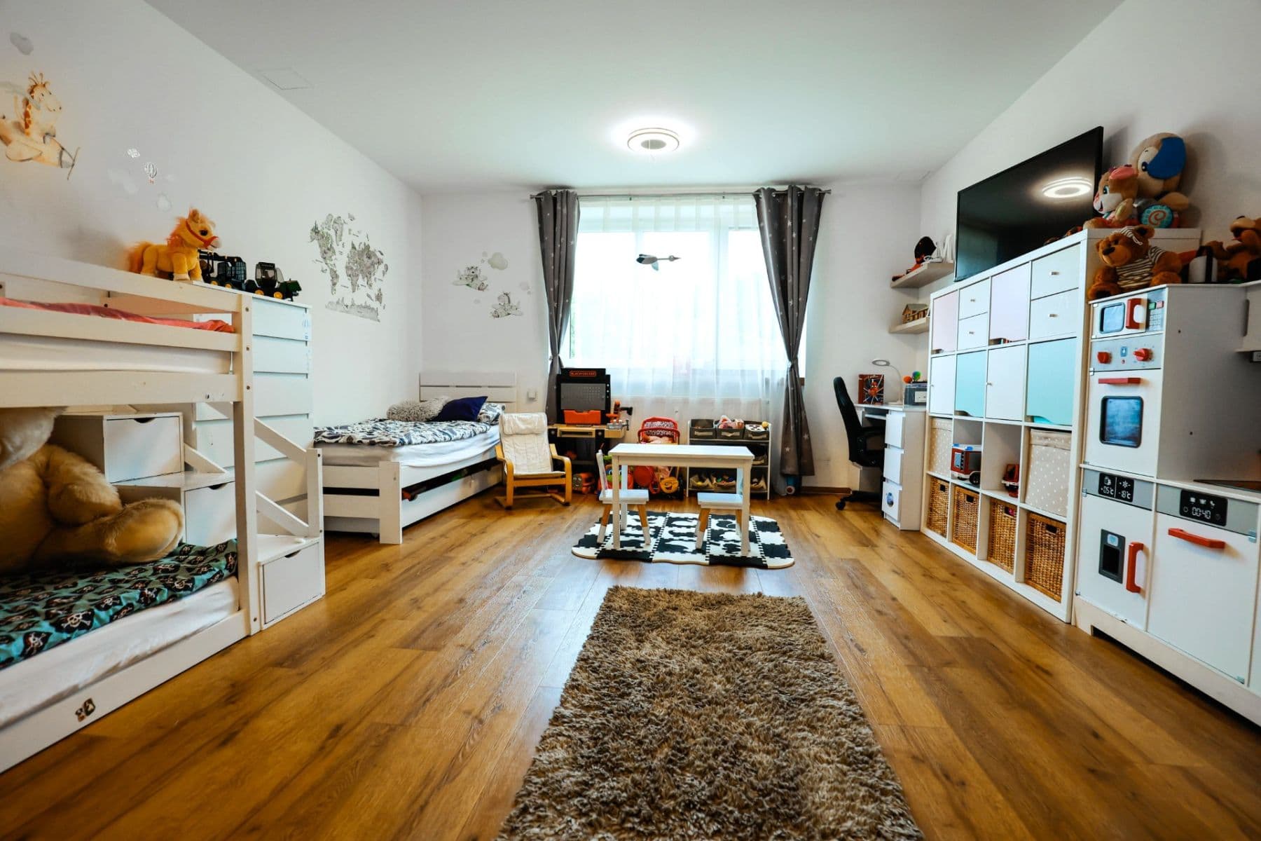 Predaj bytu 3-izbový 101 m², Adamovská, Trutnov, Královéhradecký kraj Predaj bytu 3-izbový 101 m², Adamovská, Trutnov, Královéhradecký kraj