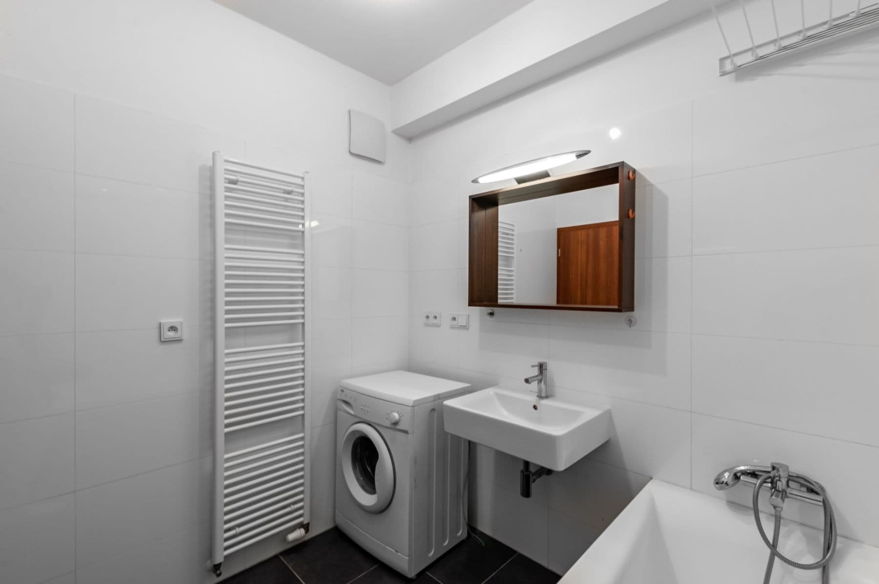 Prenájom bytu 2-izbový 55 m², Počernická, Praha, Praha Prenájom bytu 2-izbový 55 m², Počernická, Praha, Praha