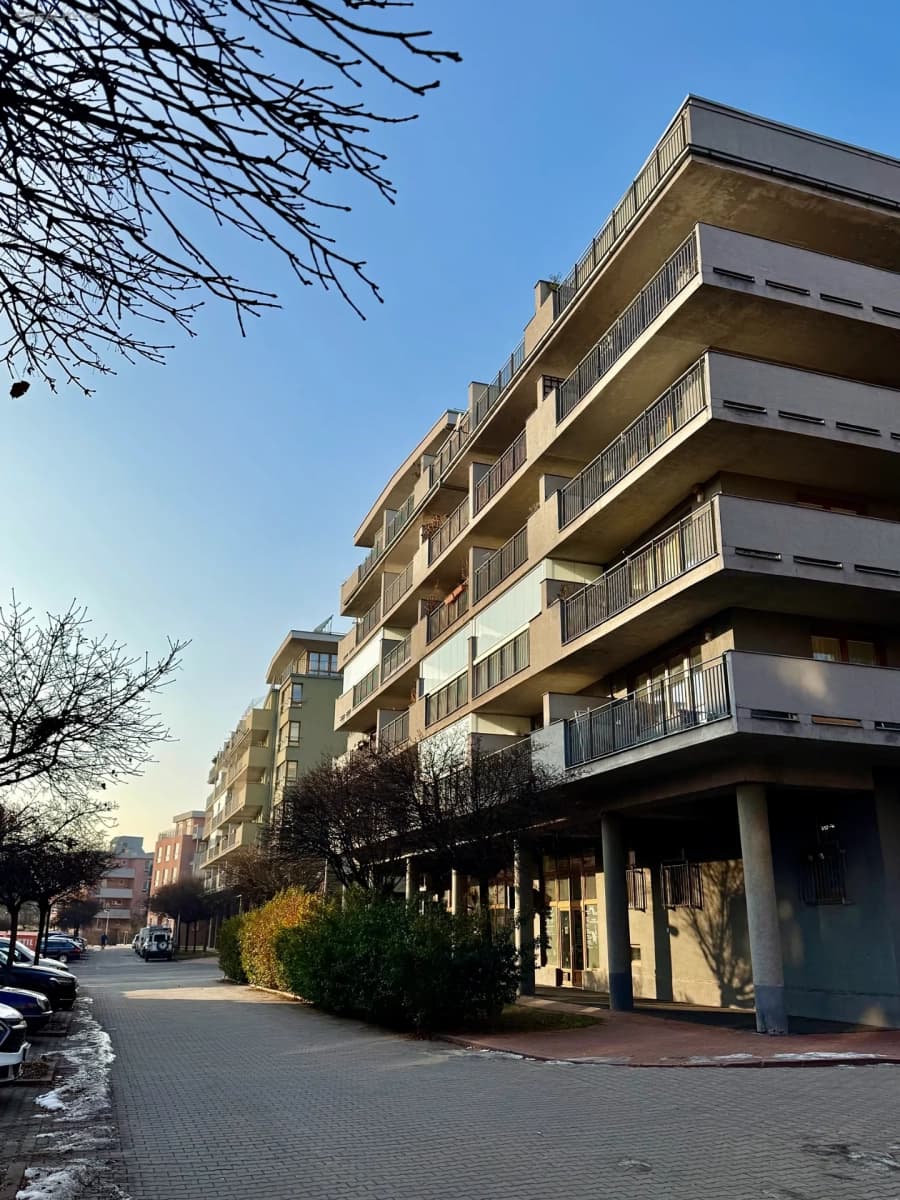 Prenájom bytu 2-izbový 50 m², Velká skála, Praha, Praha Prenájom bytu 2-izbový 50 m², Velká skála, Praha, Praha