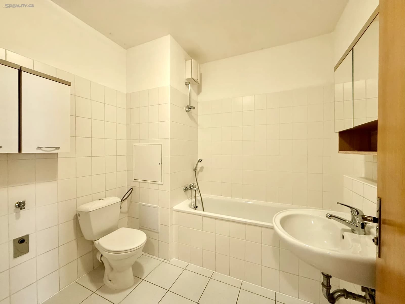 Prenájom bytu 2-izbový 50 m², Velká skála, Praha, Praha Prenájom bytu 2-izbový 50 m², Velká skála, Praha, Praha