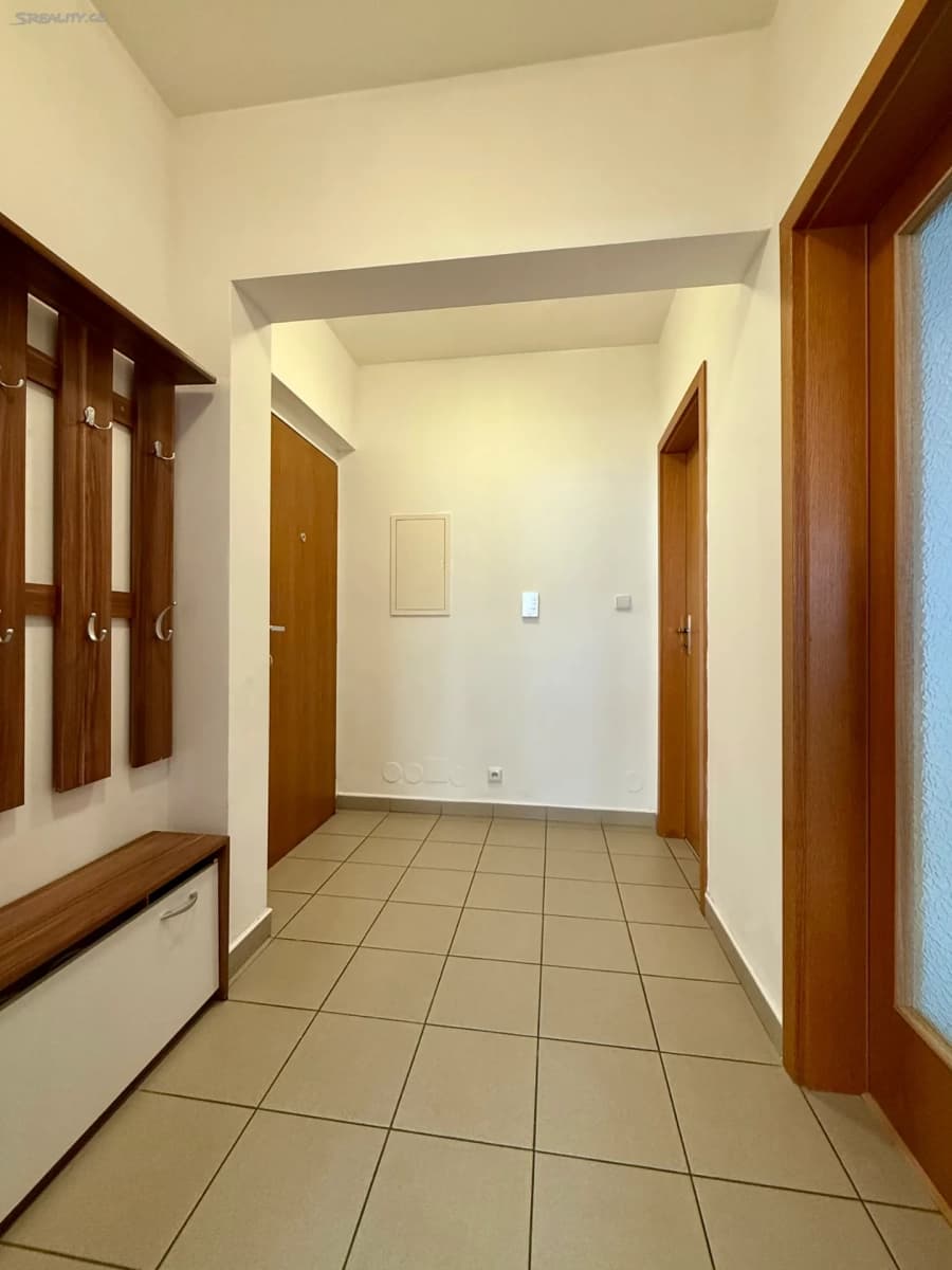 Prenájom bytu 2-izbový 50 m², Velká skála, Praha, Praha Prenájom bytu 2-izbový 50 m², Velká skála, Praha, Praha