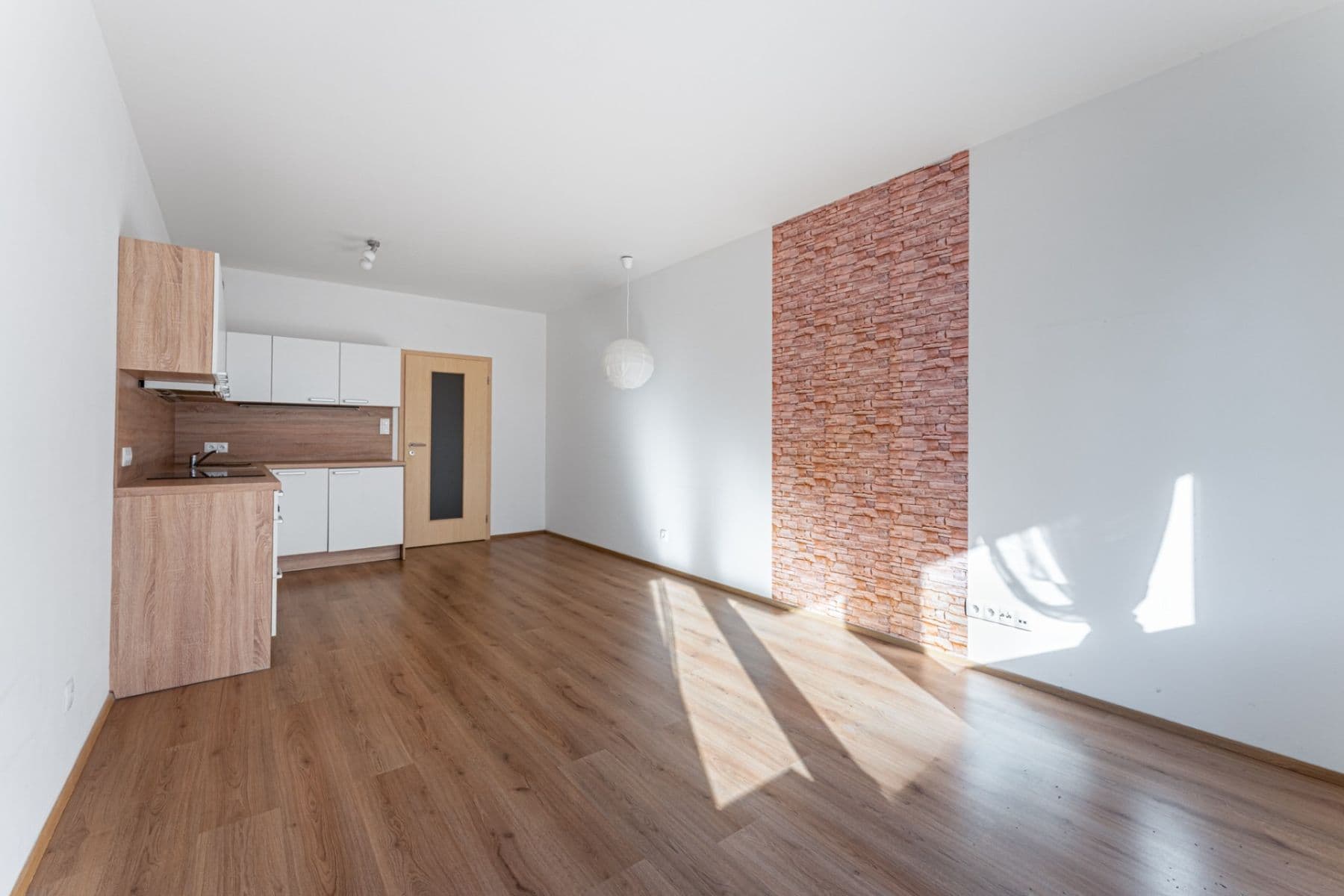 Prenájom bytu 1-izbový 32 m², U Hostavického potoka, Praha, Praha Prenájom bytu 1-izbový 32 m², U Hostavického potoka, Praha, Praha