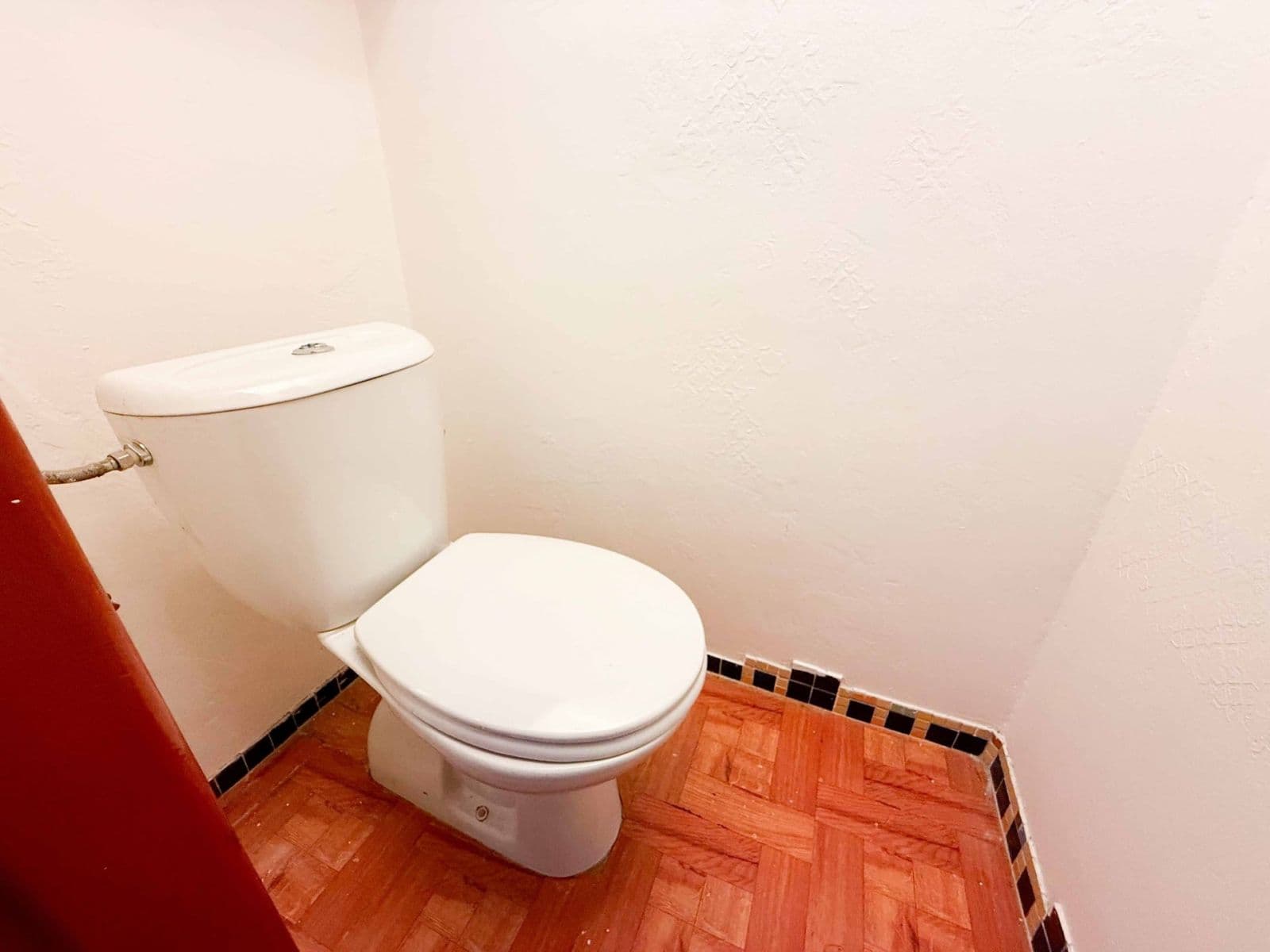 Prenájom bytu 2-izbový 36 m², Nádražní, Praha, Praha Prenájom bytu 2-izbový 36 m², Nádražní, Praha, Praha