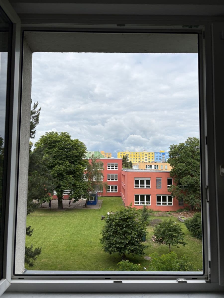 Prenájom bytu 3-izbový 70 m², Trnkova, Olomouc, Olomoucký kraj Prenájom bytu 3-izbový 70 m², Trnkova, Olomouc, Olomoucký kraj