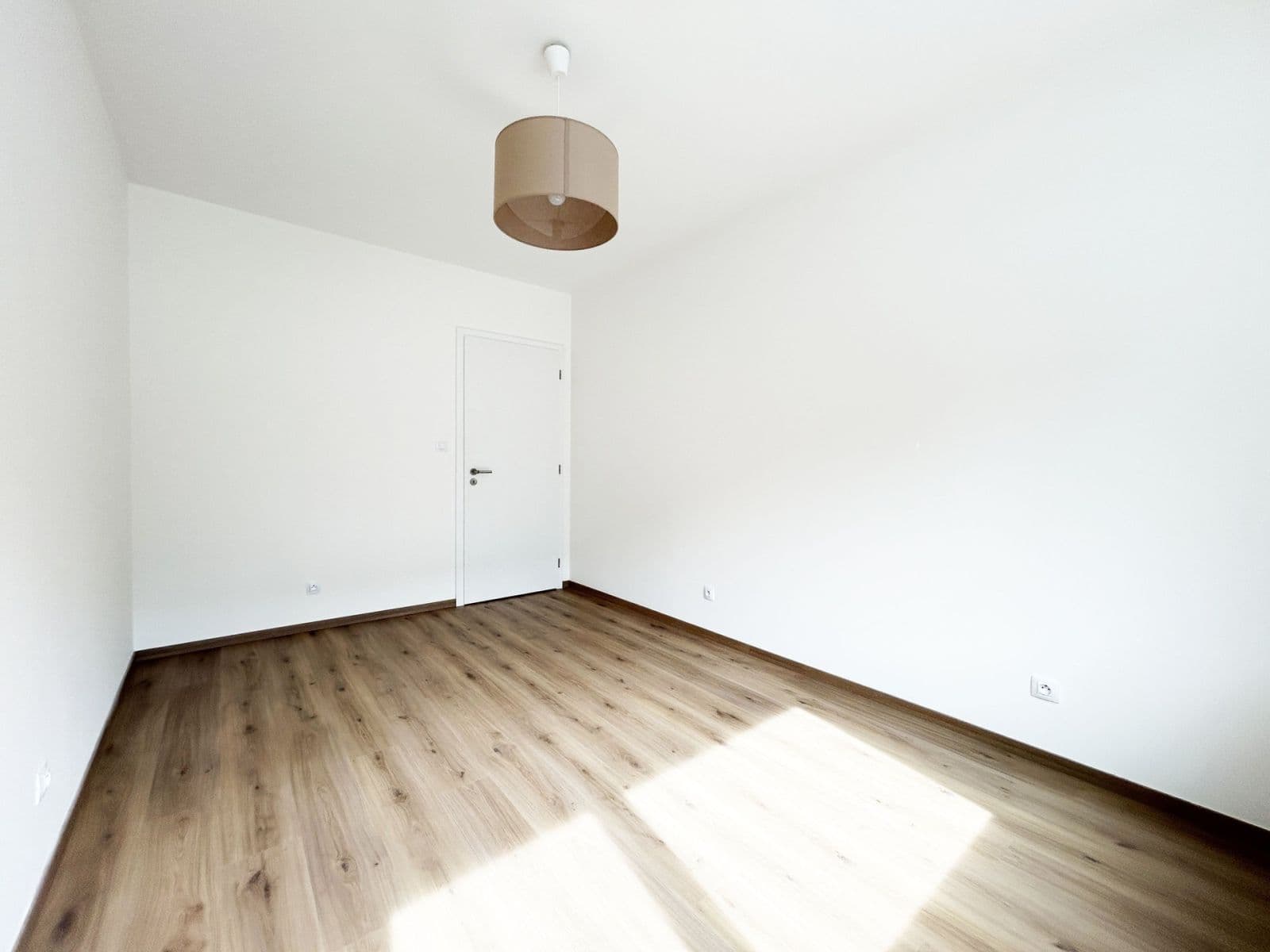 Prenájom bytu 2-izbový 48 m², Kovářská, Praha, Praha Prenájom bytu 2-izbový 48 m², Kovářská, Praha, Praha