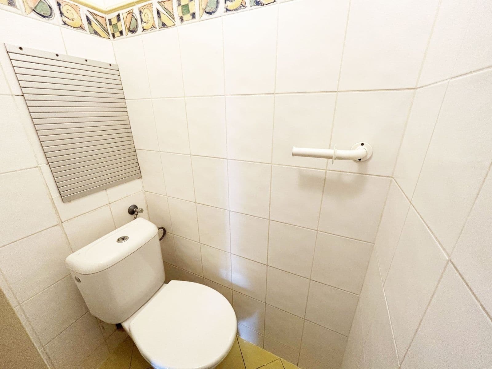 Prenájom bytu 3-izbový 84 m², Roháčova, Český Brod, Středočeský kraj Prenájom bytu 3-izbový 84 m², Roháčova, Český Brod, Středočeský kraj