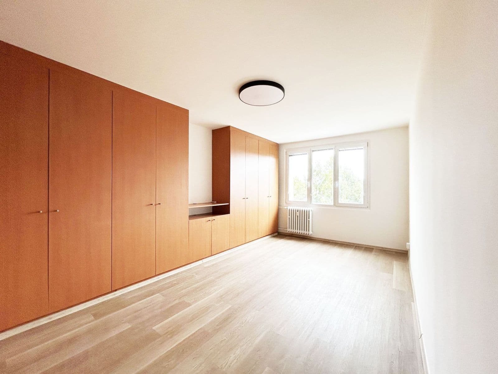 Prenájom bytu 3-izbový 84 m², Roháčova, Český Brod, Středočeský kraj Prenájom bytu 3-izbový 84 m², Roháčova, Český Brod, Středočeský kraj