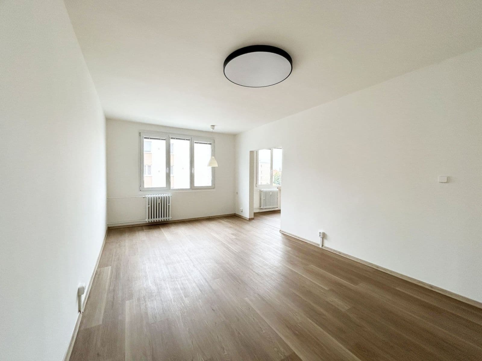Prenájom bytu 3-izbový 84 m², Roháčova, Český Brod, Středočeský kraj Prenájom bytu 3-izbový 84 m², Roháčova, Český Brod, Středočeský kraj